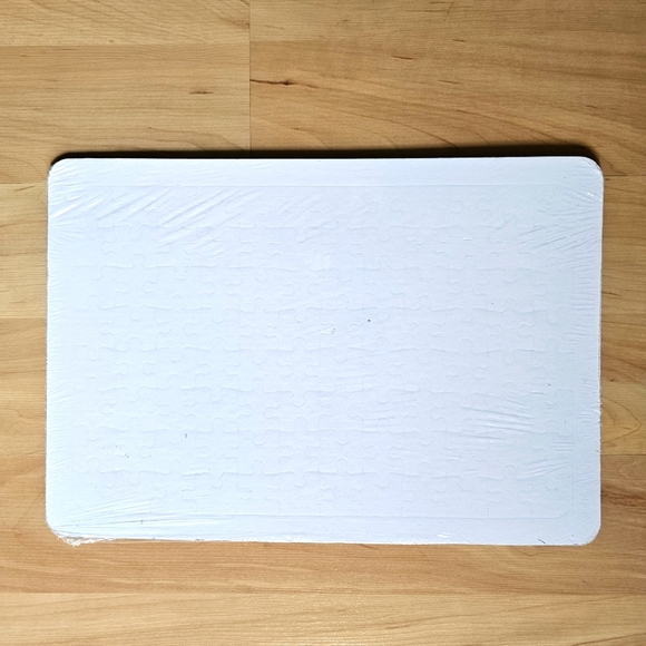 NWOT Puzzle Cheers Boston Souvenir - Picture 2 of 2